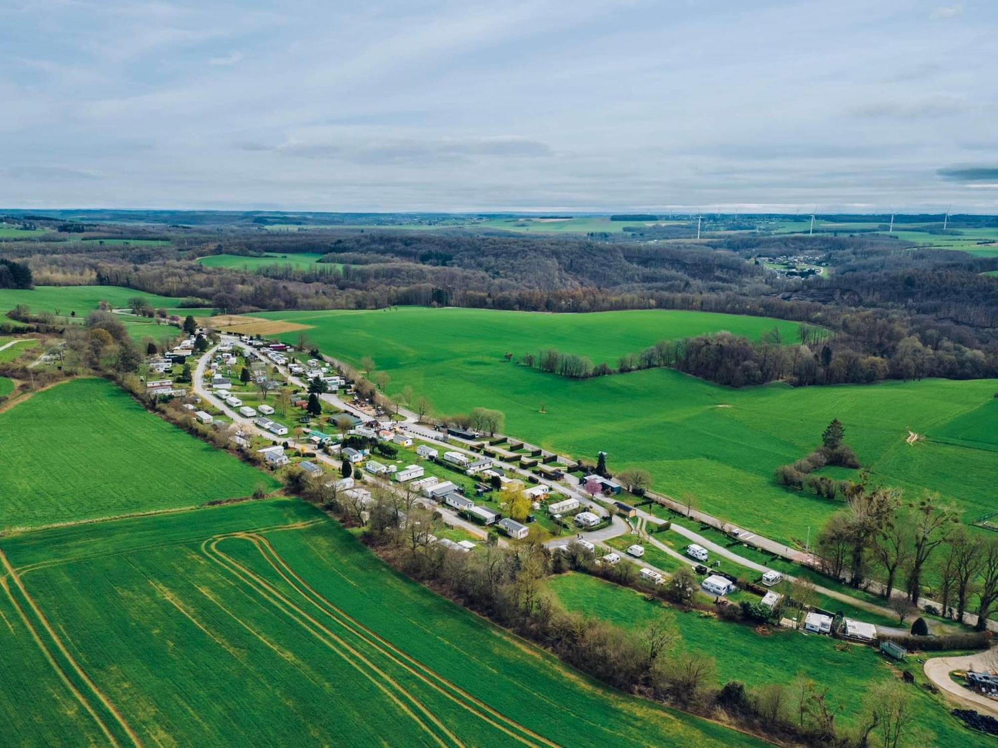 Camping Le Pommier Rustique Hotel Yvoir Bagian luar foto